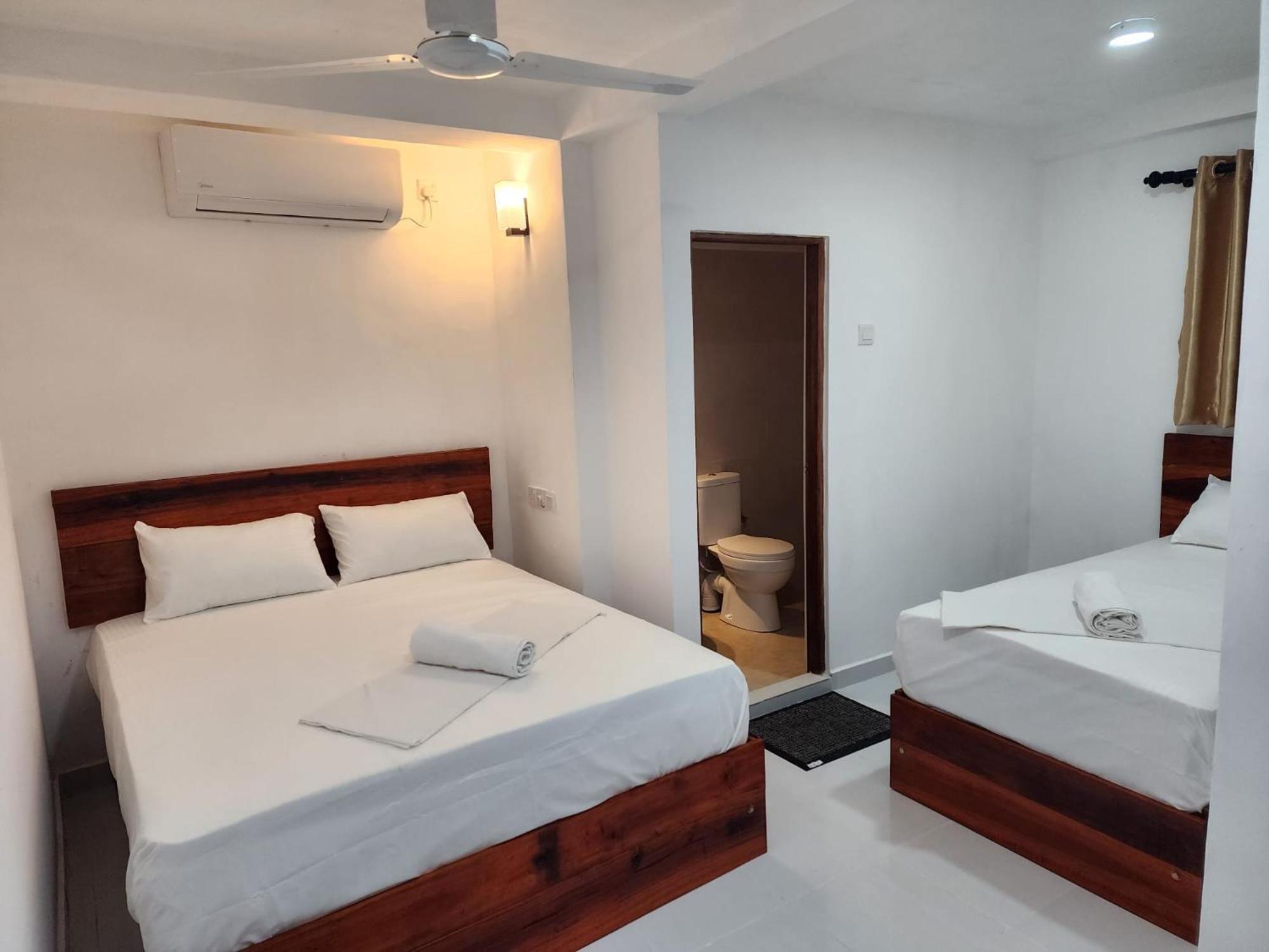 Island Inn Colombo