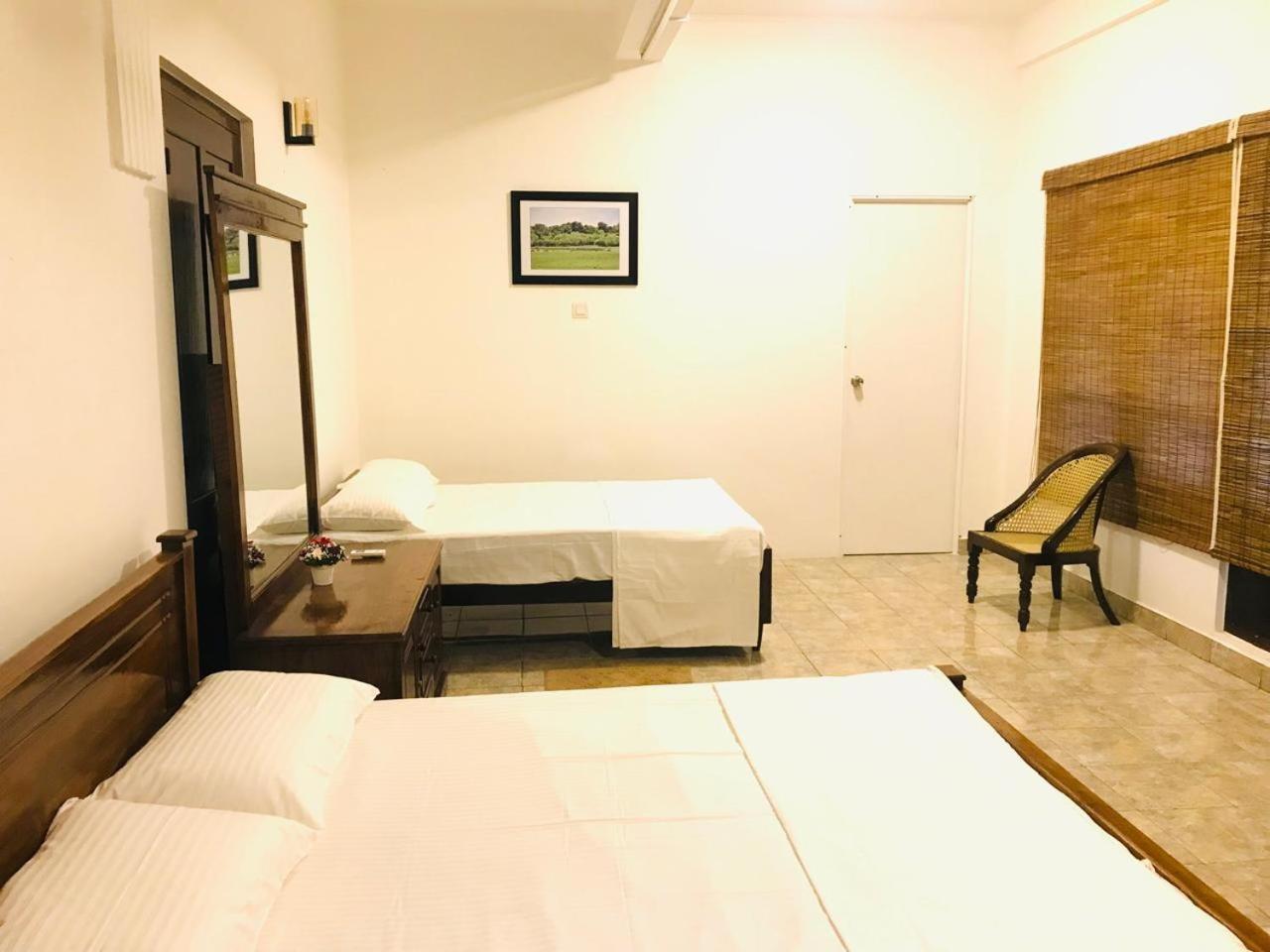Spacious 3-bedroom Near Indoor Stadium