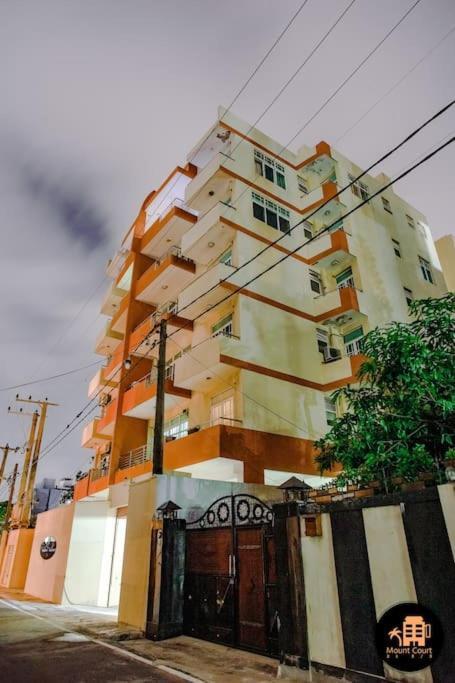 Beach-side 3 Bedroom In Mount Lavinia