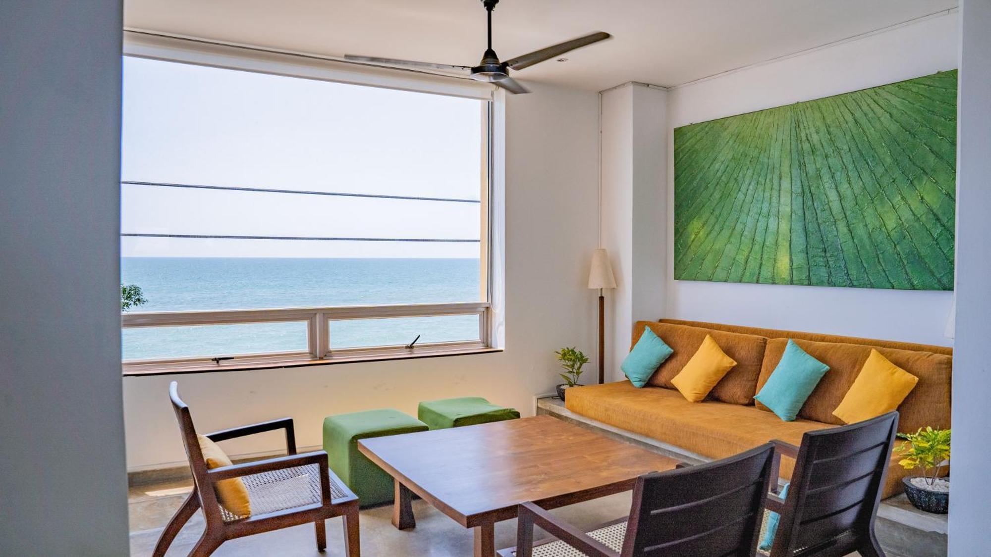 Hotel The Ocean Front By The Serendipity Collection
