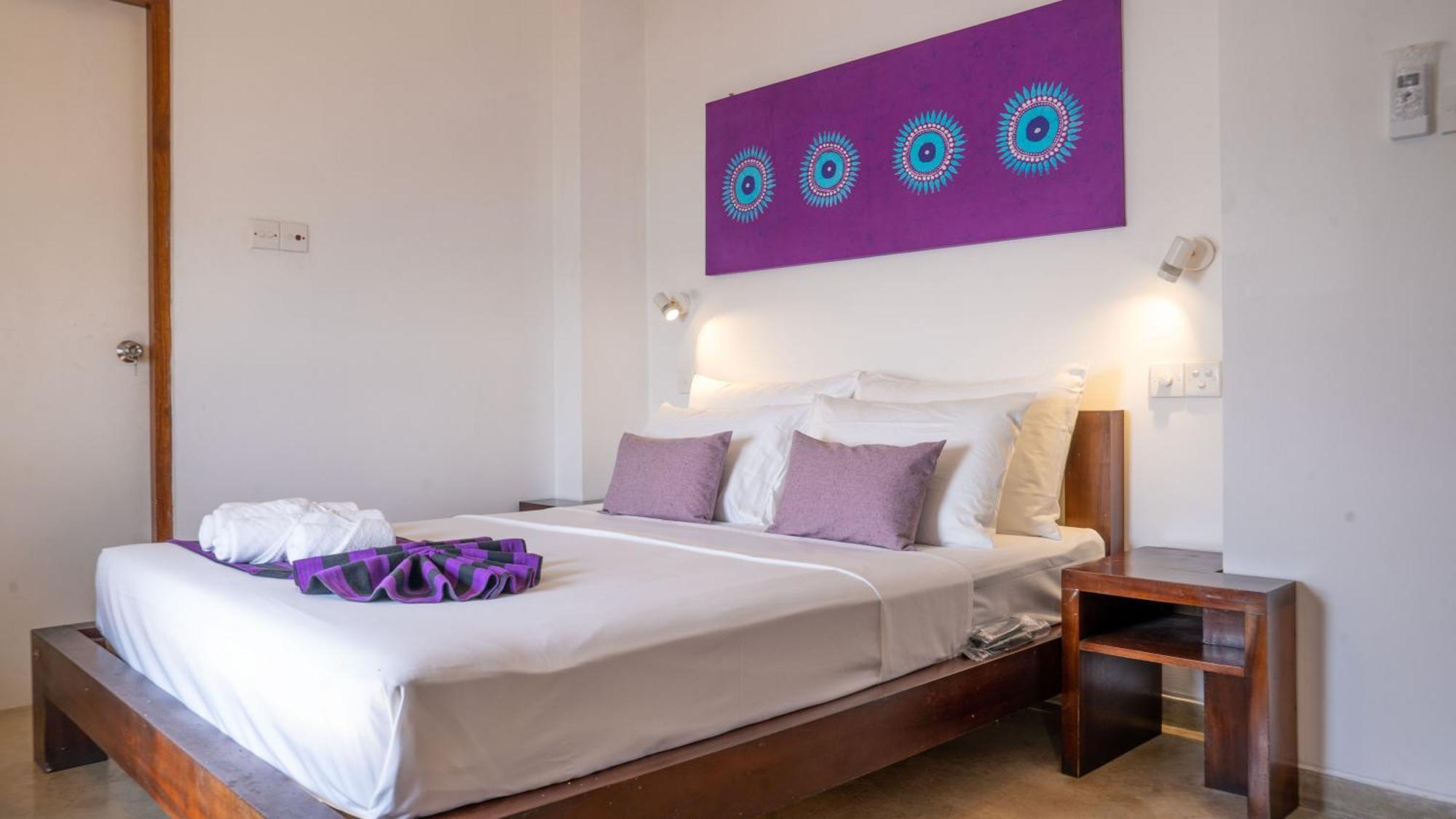 Hotel The Ocean Front By The Serendipity Collection 3*