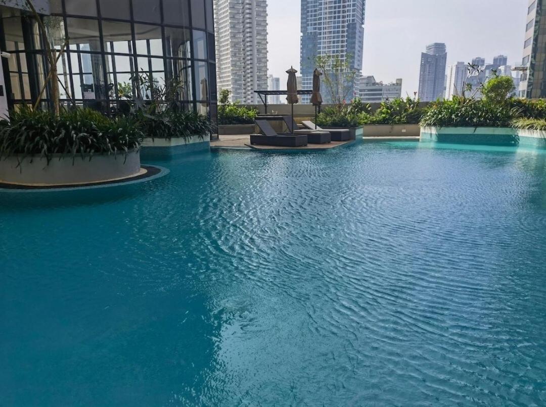 L&s Trizen Luxury Apartment *