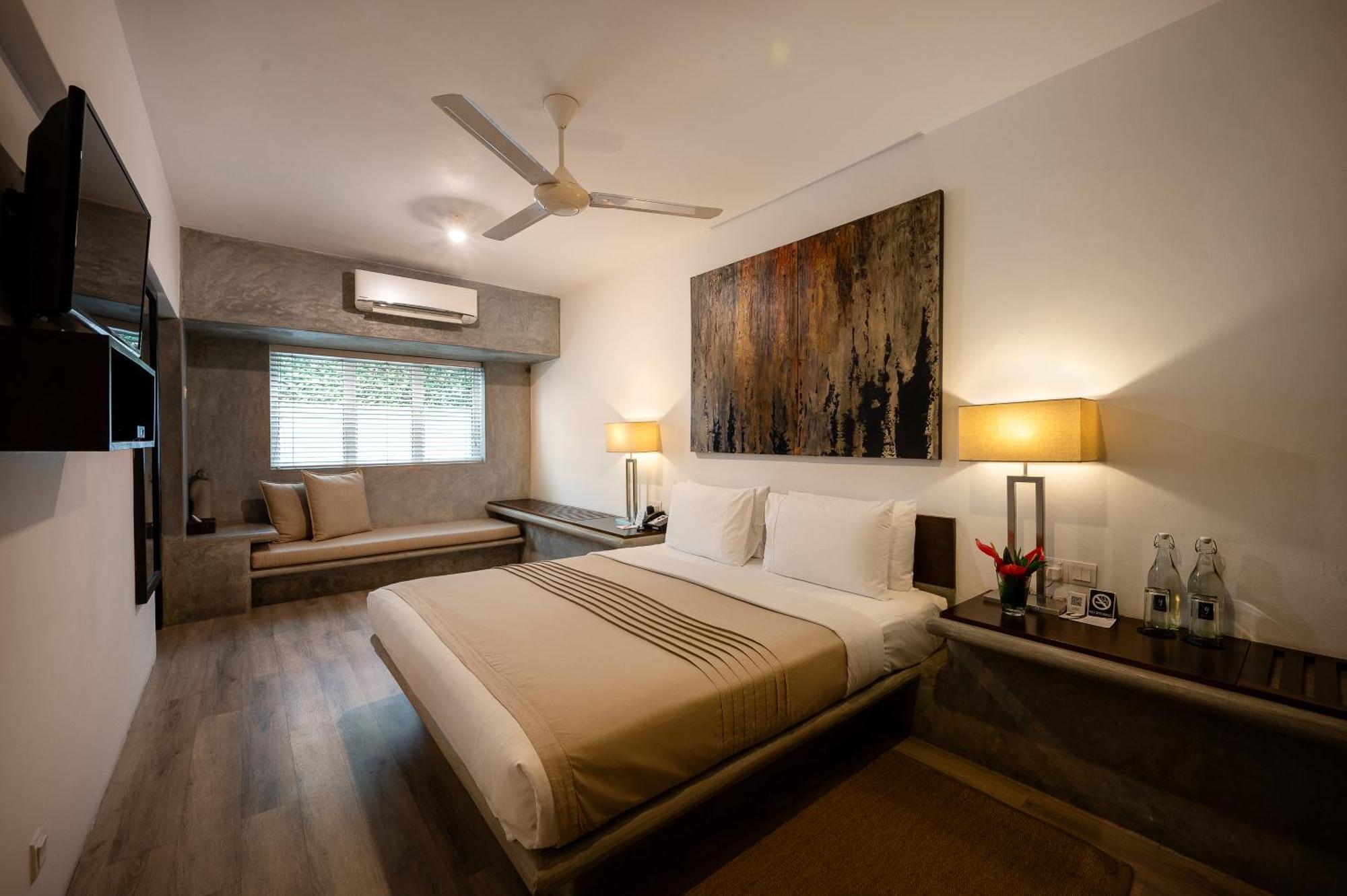 Nyne Lodge, Colombo
