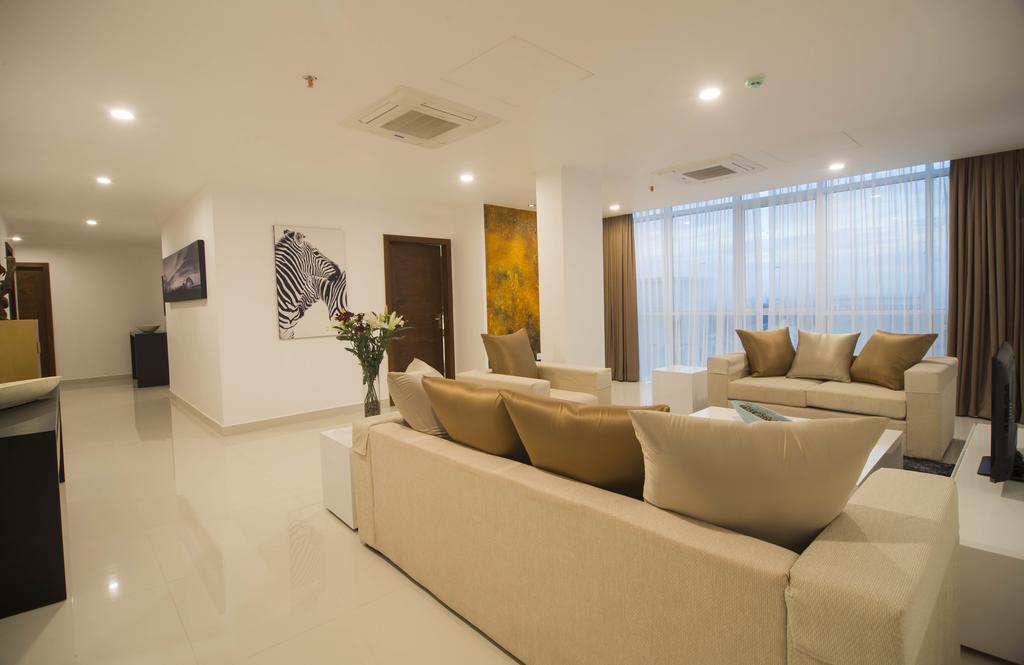 Hotel Platinum One