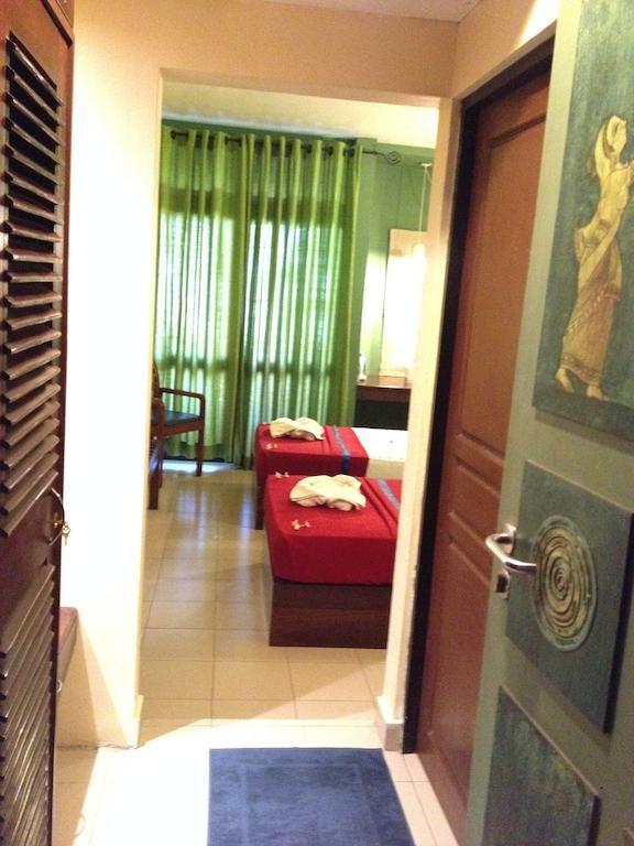 The Sovereign Hotel
