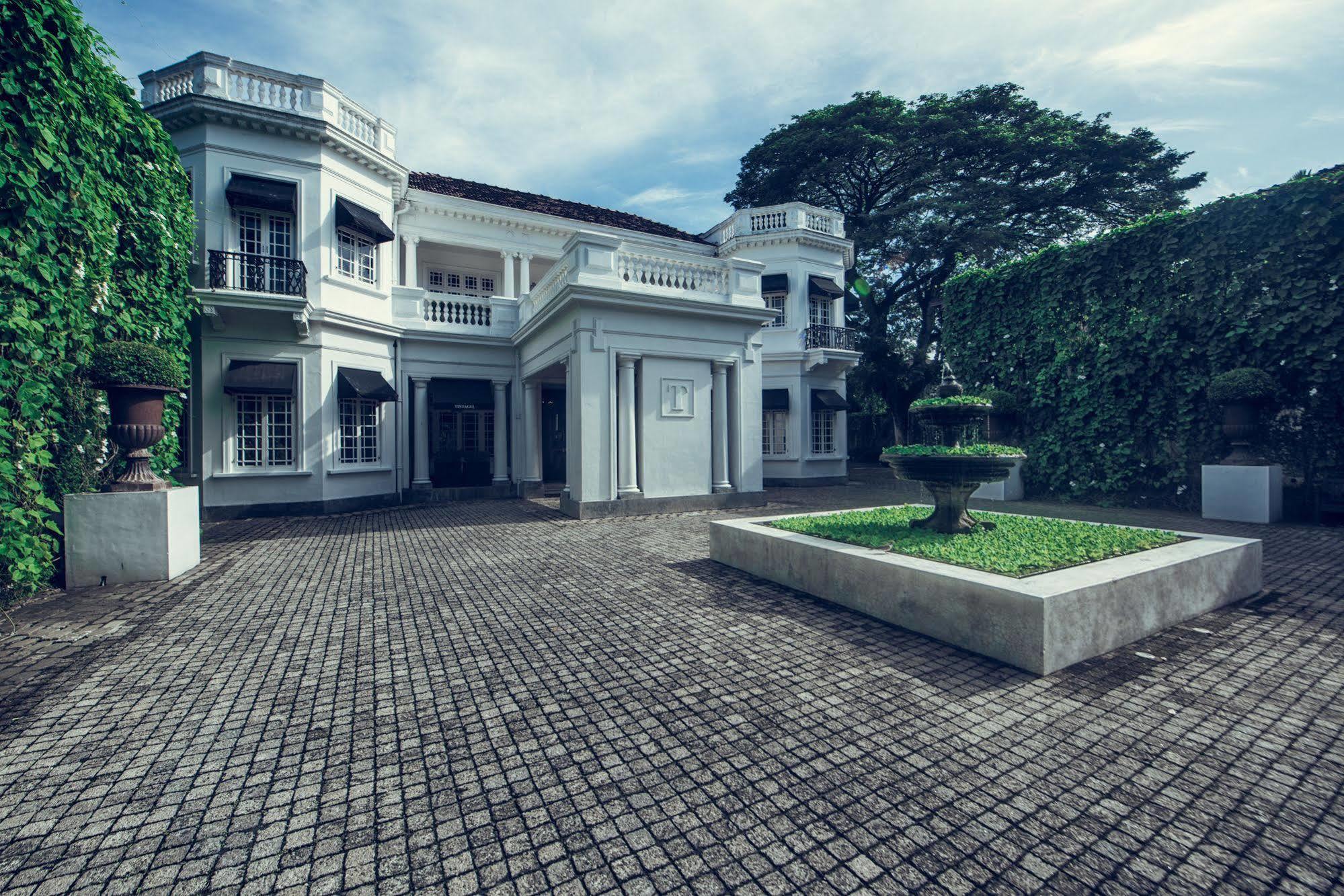 Hotel Paradise Road Tintagel Colombo