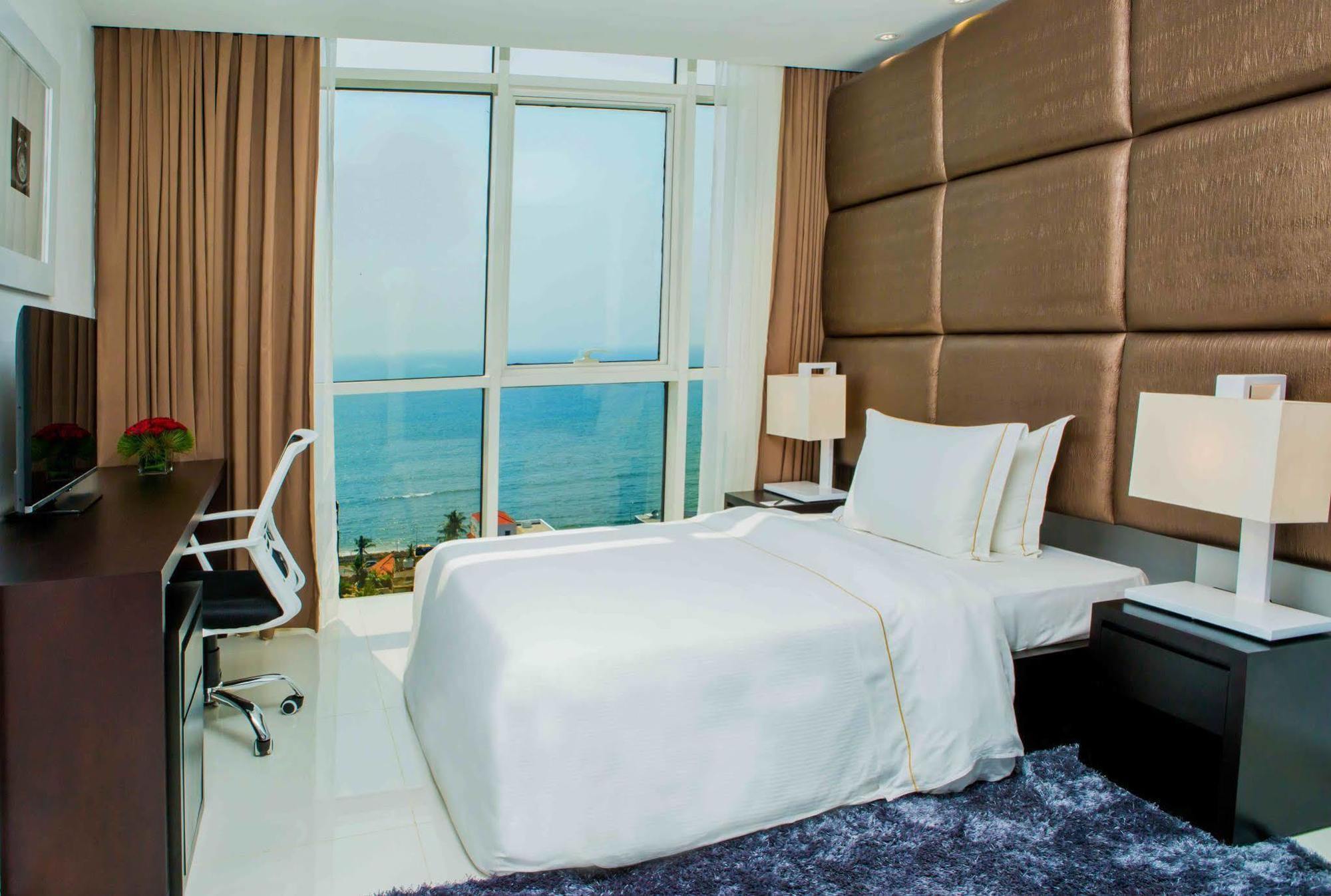 Platinum One Colombo