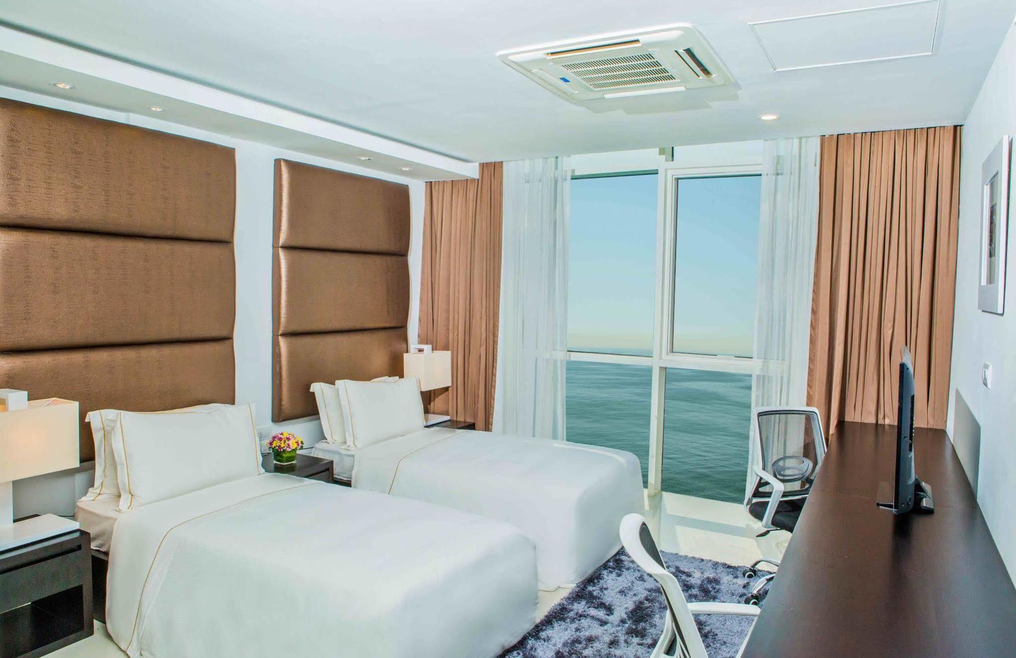 Hotel Platinum One