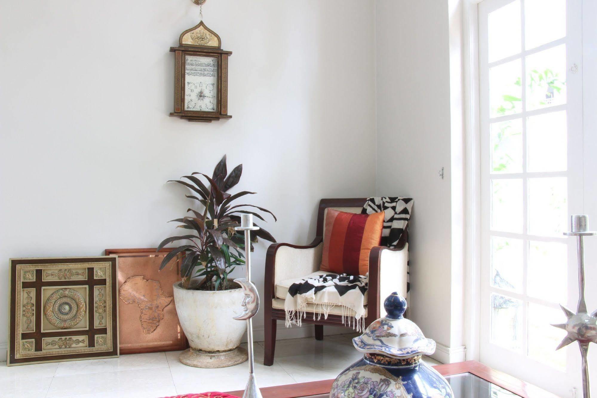 Bed & Breakfast Raha