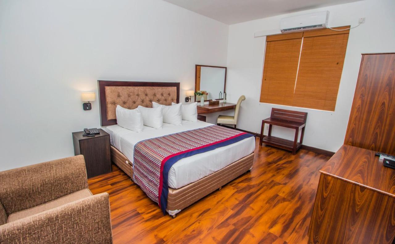 Pearl Royal Hotel, Hotel 5*