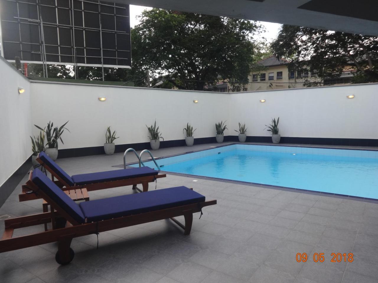 Rockwood 7 *