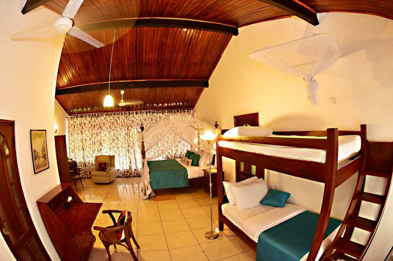 Colombo Villa Pousada Colombo