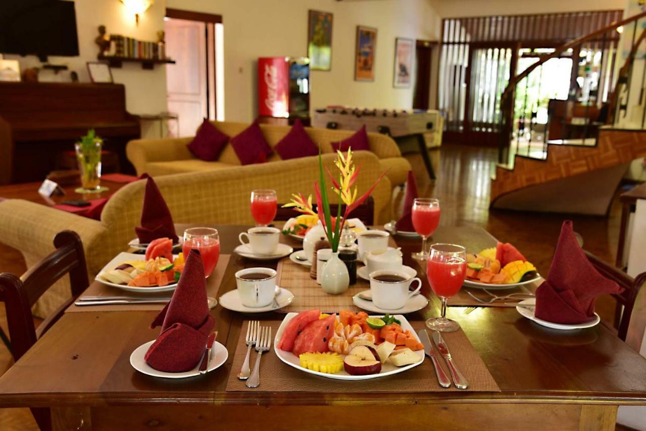 Pousada Colombo Villa *