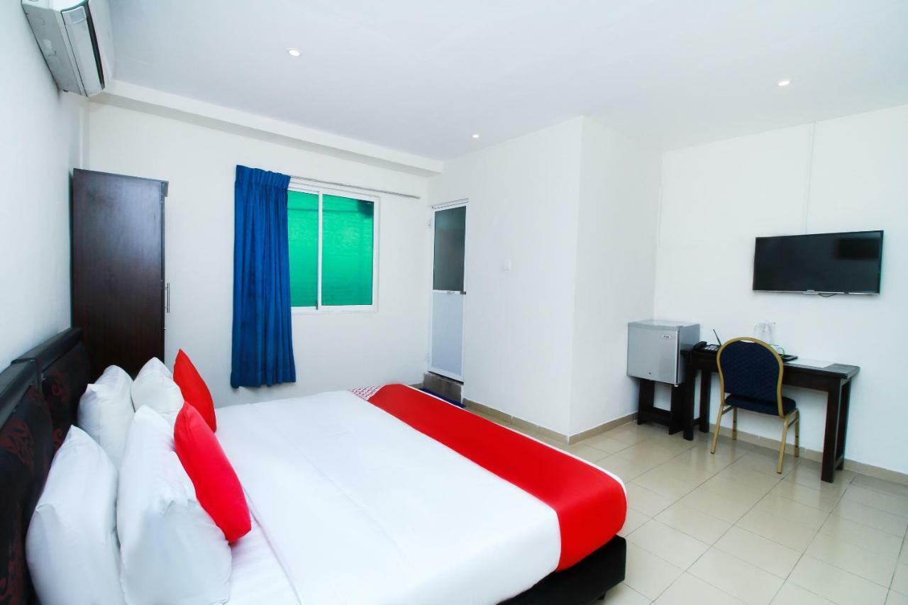 Palace Hotel 3*