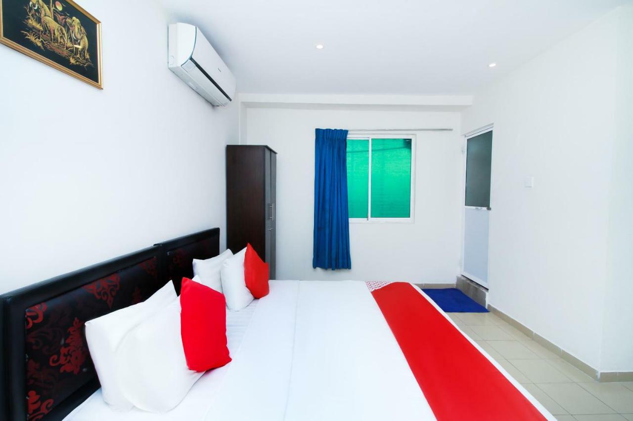 Palace 3* Colombo