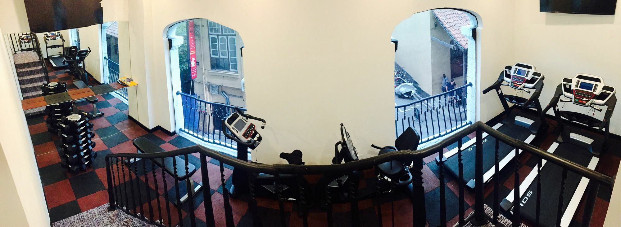 Fairway - Sri Lanka's First With Robot Technology Hotel Colombo