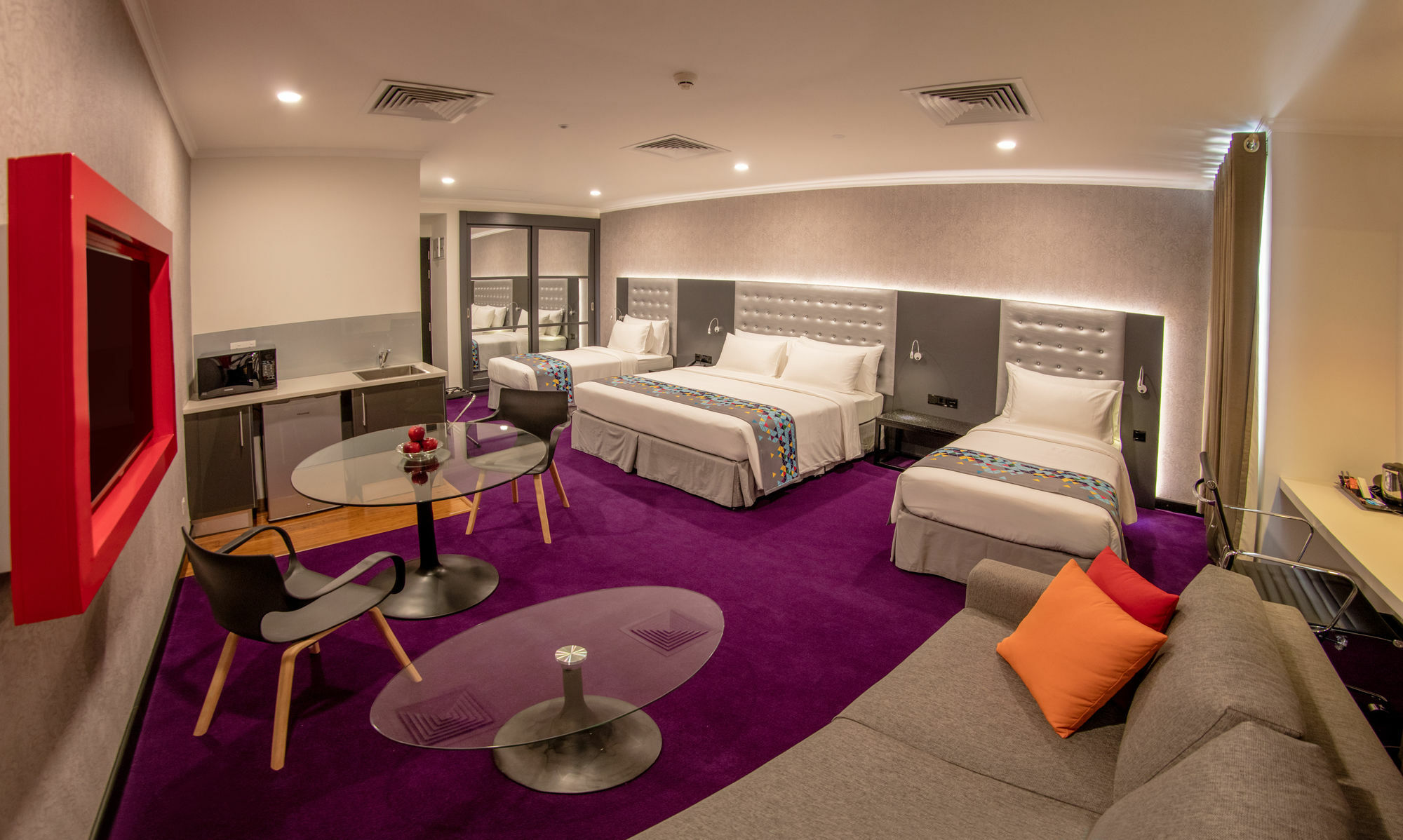 Fairway - Sri Lanka's First With Robot Technology Hotel Colombo