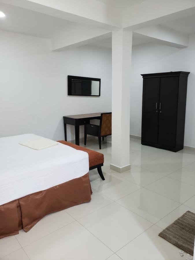 Hotel Amazinn 4*
