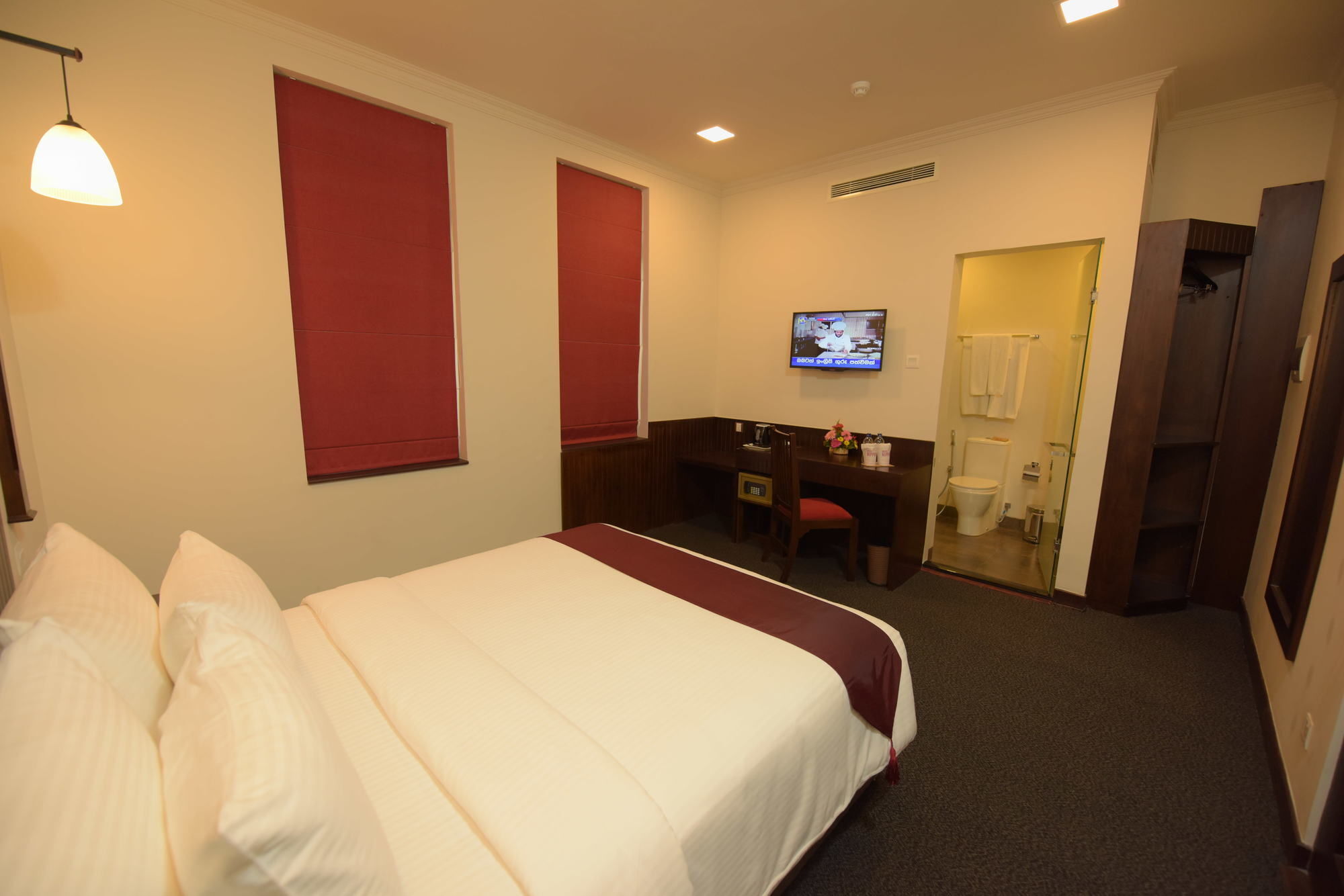 Hotel Nippon