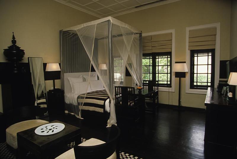 Hotel Paradise Road Tintagel Colombo