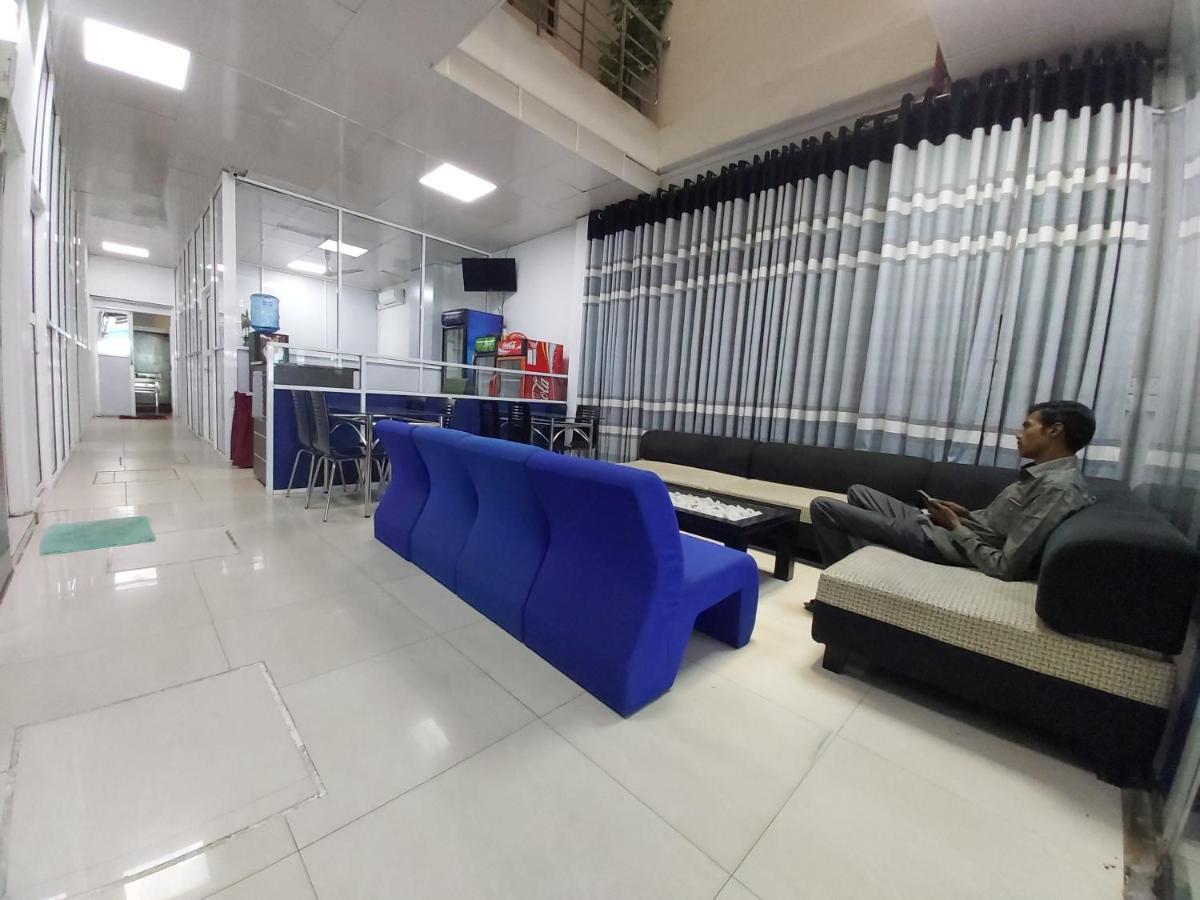 Krishco Hotel