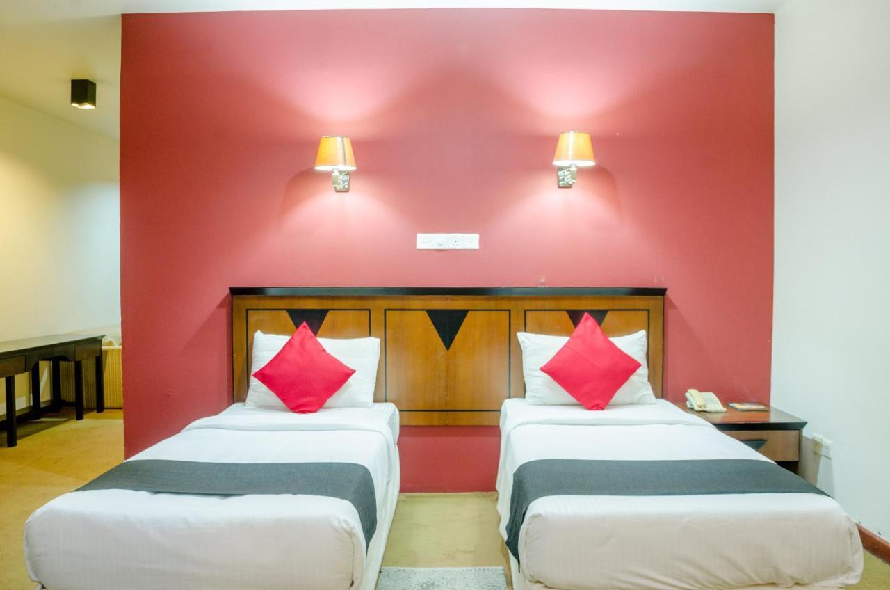 Opulent River Face Hotel