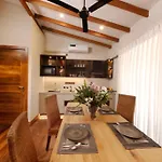 Colombo Villas