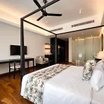 Taprobane House