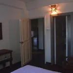 Cosy 3/Br Apartment + Ocean View