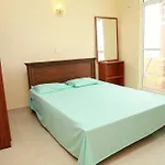 Wellawatte Holiday Inn