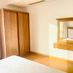Monaara Lesuire Colombo 3