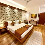 Sayura House