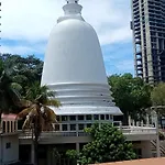 Colombo Downtown Monkey Backpackers Hostel