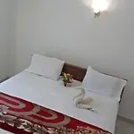 Royal Inn