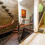 Yoho Avana Resort