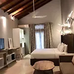 Villa Raha