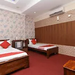 Oyo 112 Al Manaal Residency