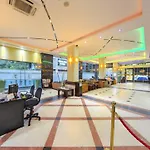 Pearl Grand Hotel