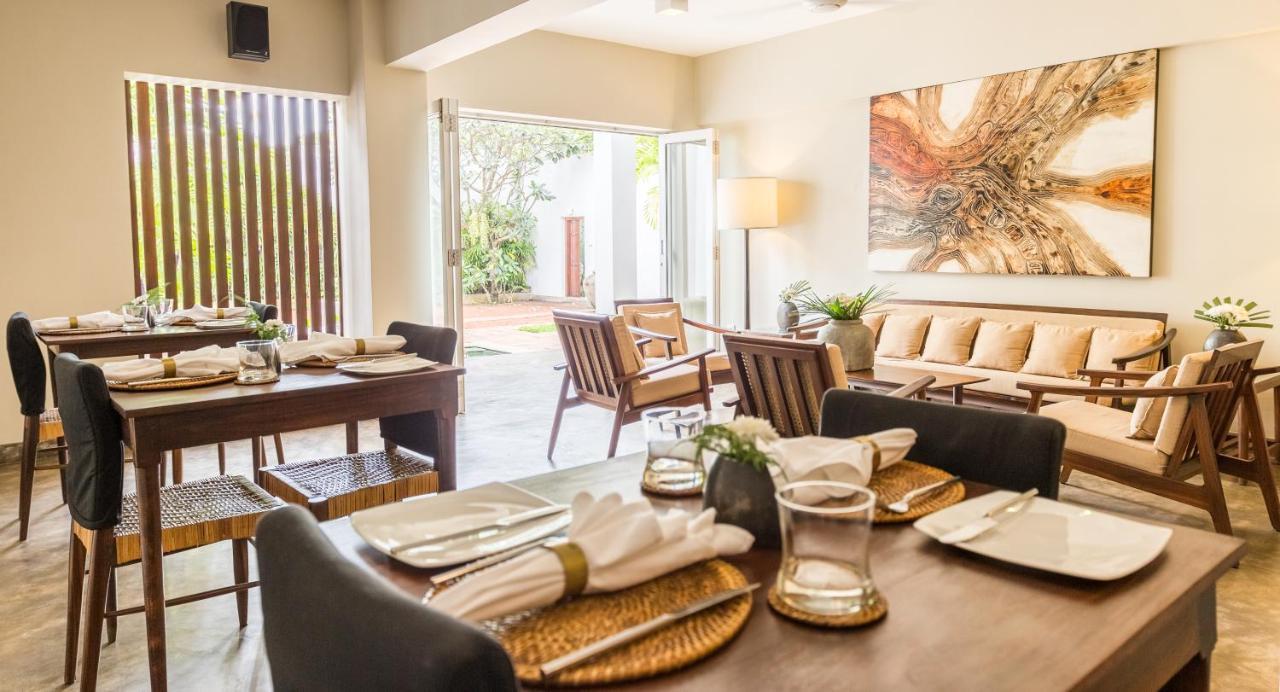 Nyne Lodge, Bed & Breakfast
