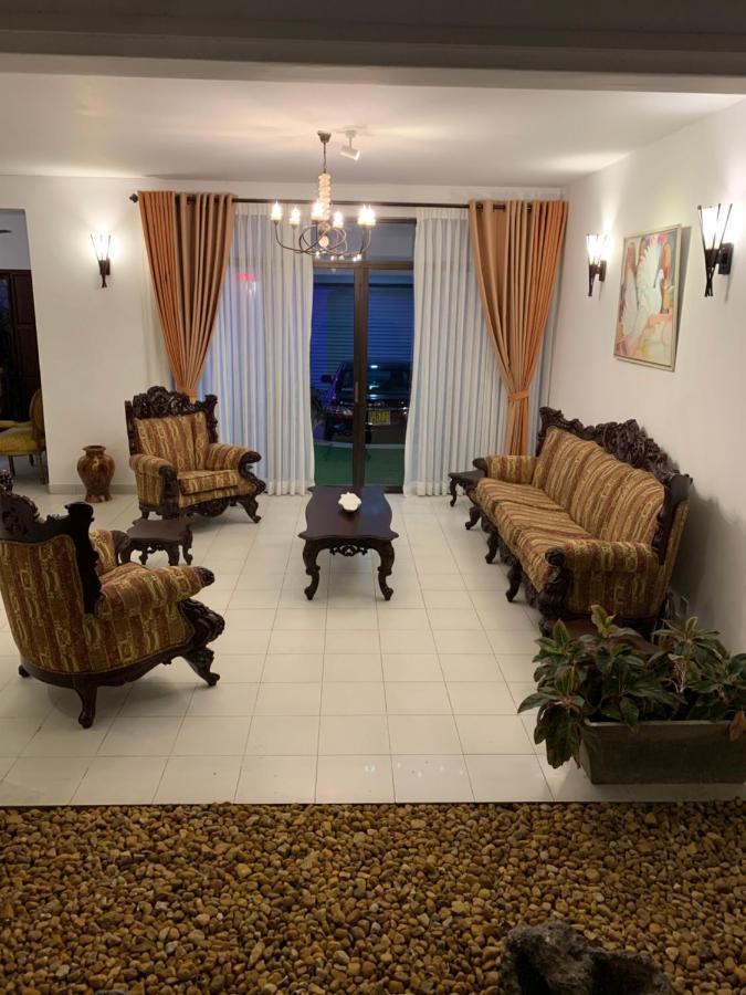 Elegance Oasis, 3 Casa de hóspedes Colombo