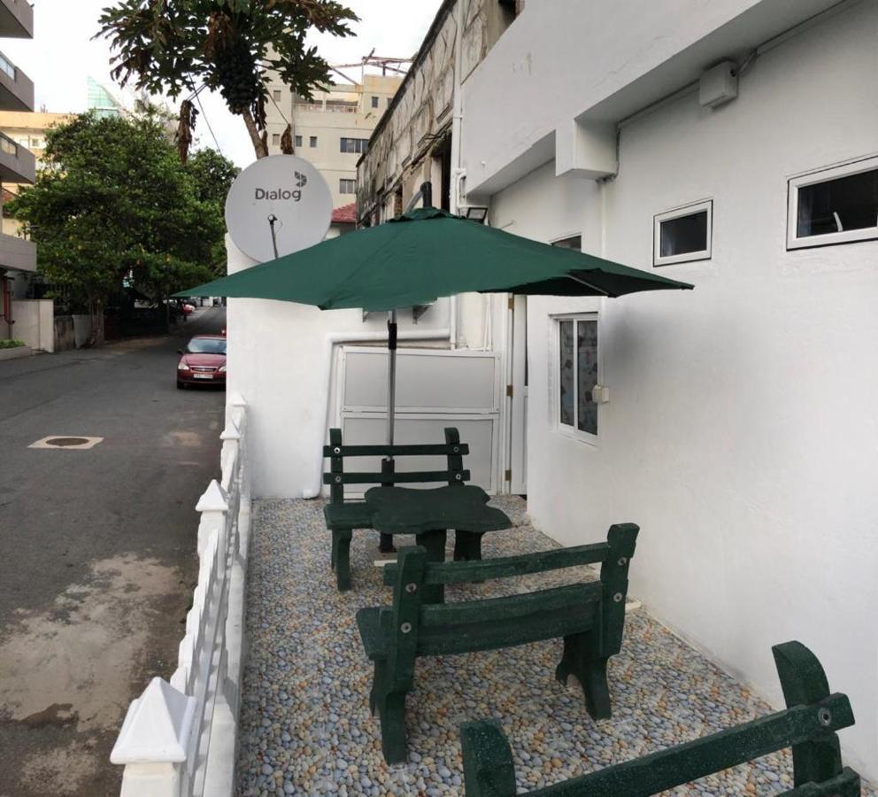 Wish Seaside, Near Durdans & Vasan Eye Care Hospital, 3 Colombo