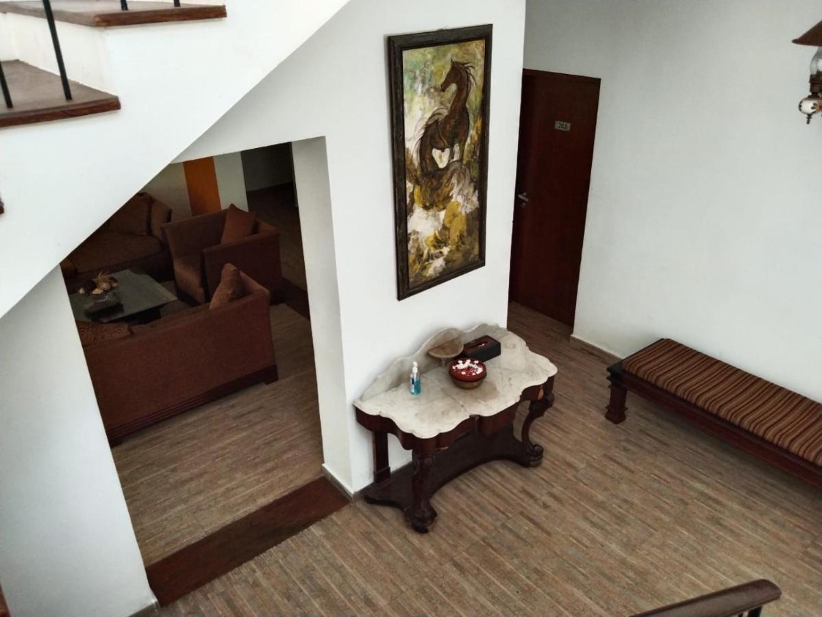 Ellen's Place 3* Colombo