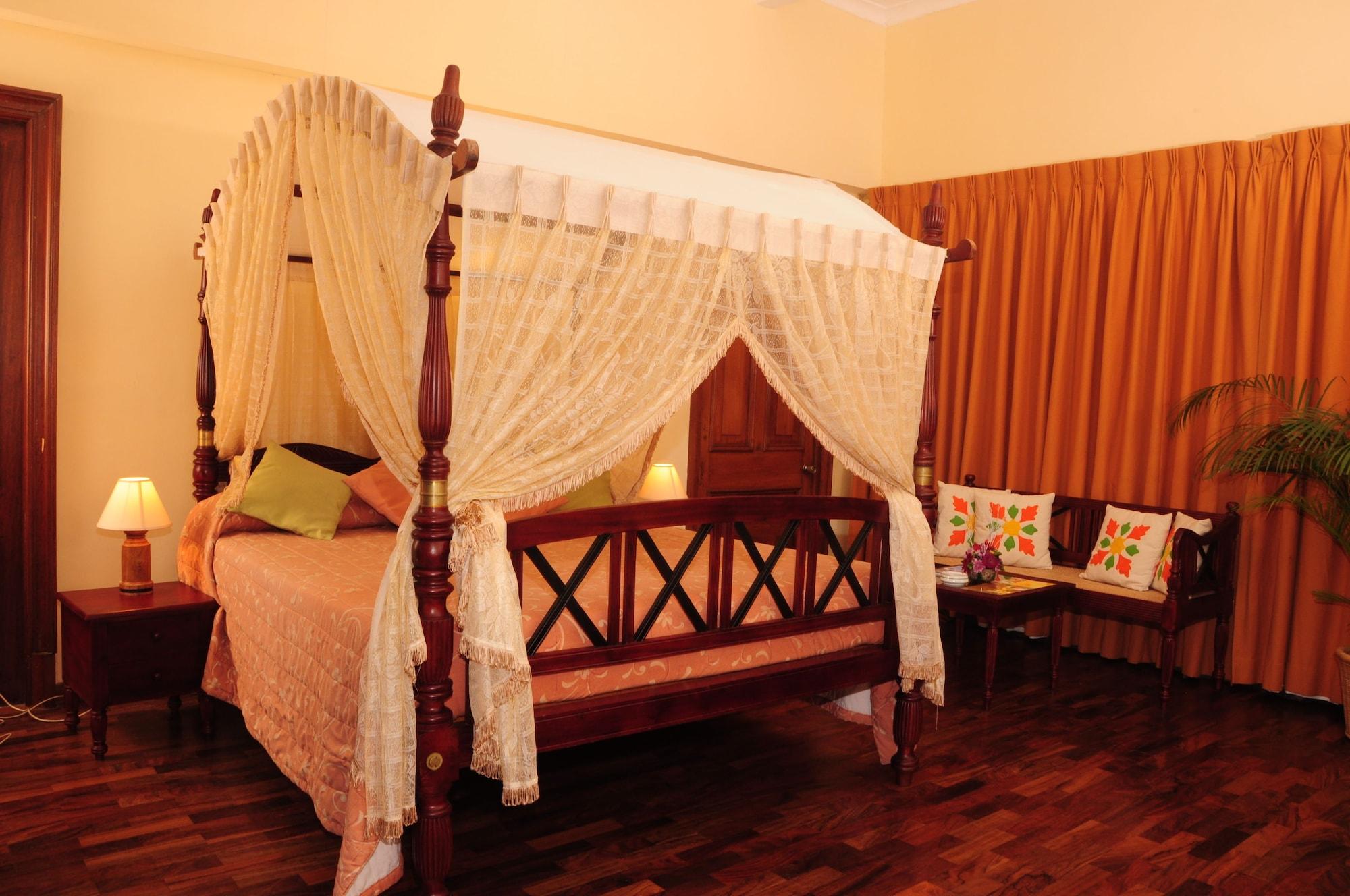 Grand Oriental