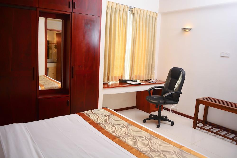 Apartment Unique Towers Luxury Boutique Colombo