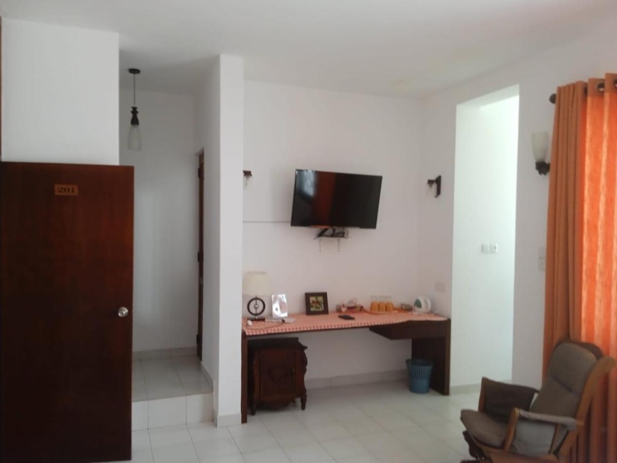 Elegance Oasis, 3 Casa de hóspedes 4*
