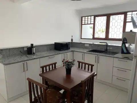 Casa de hóspedes Elegance Oasis, 3 4*