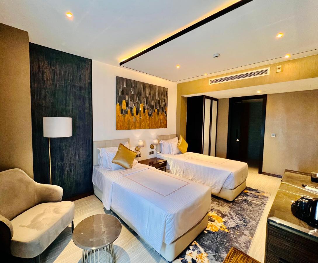 Zest Metropole Hotel Colombo