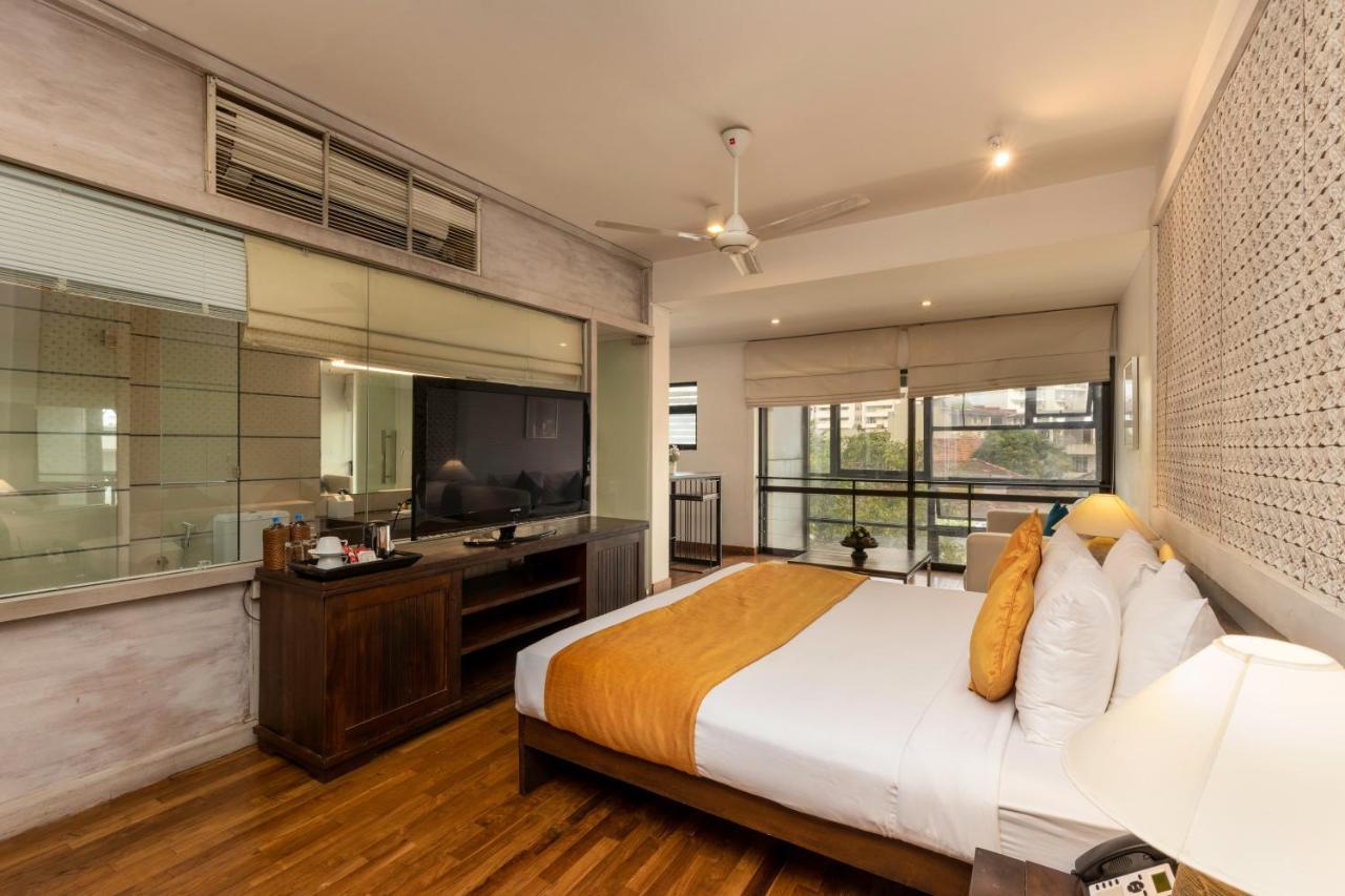 Rockwell 4* Colombo