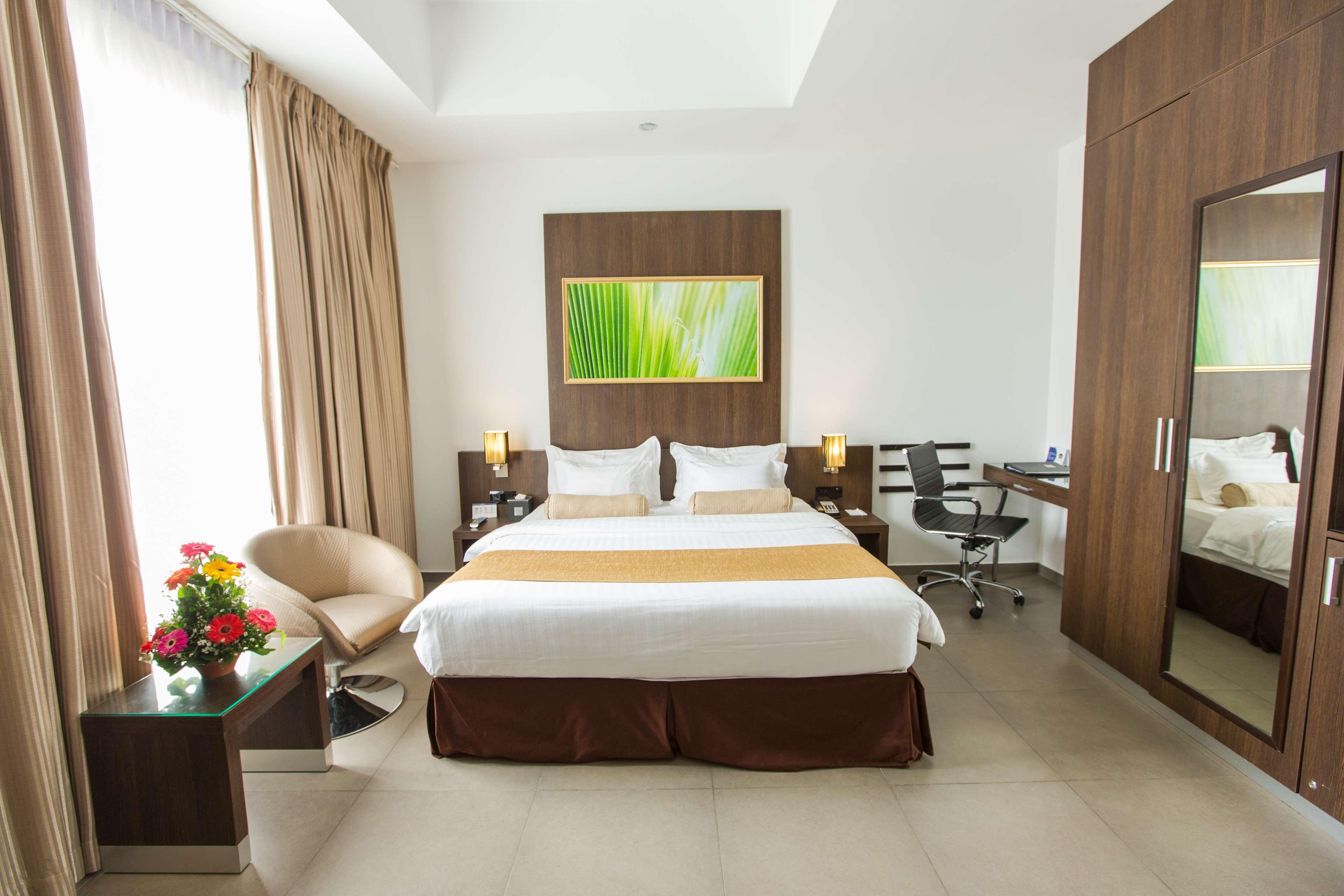 Western Elyon 4* Colombo