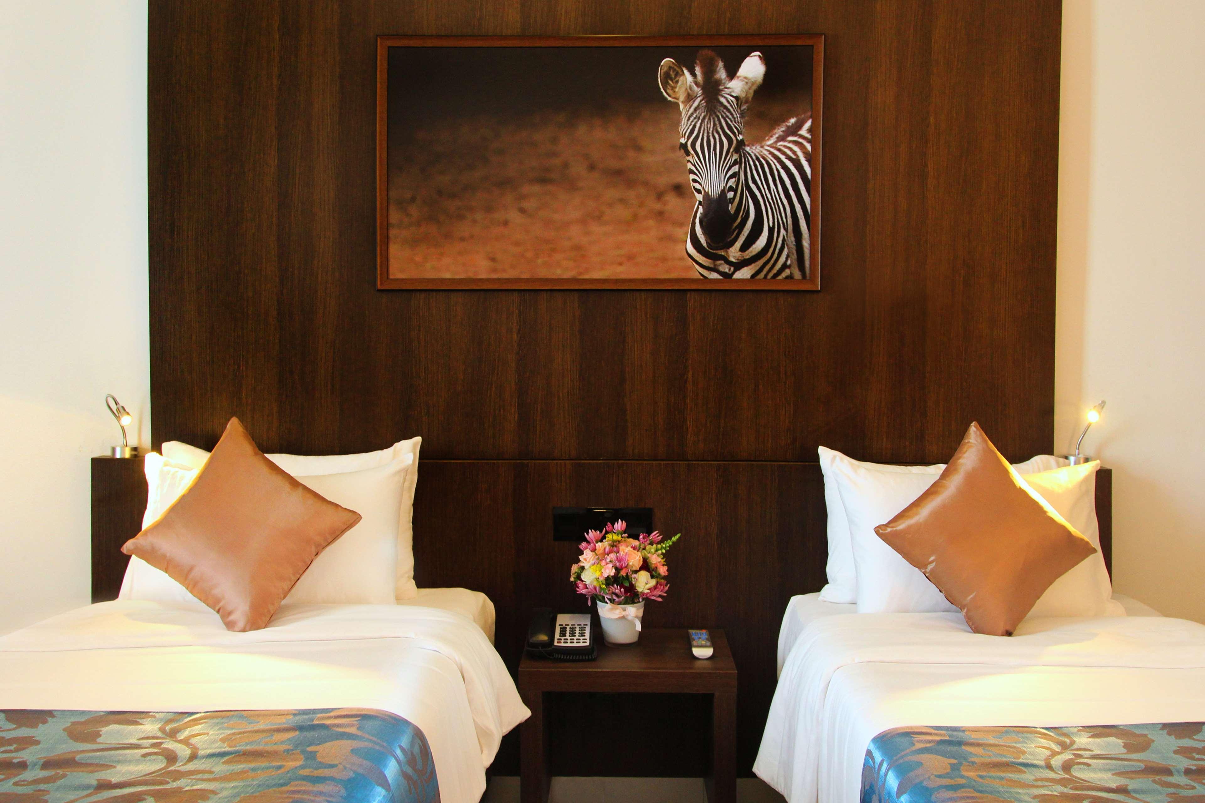 Hotel Western Elyon 4*